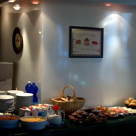 Golf Dei Marmi ホテル