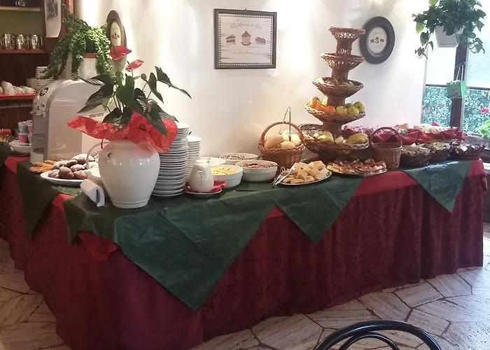 Hotel Golf Dei Marmi 3*