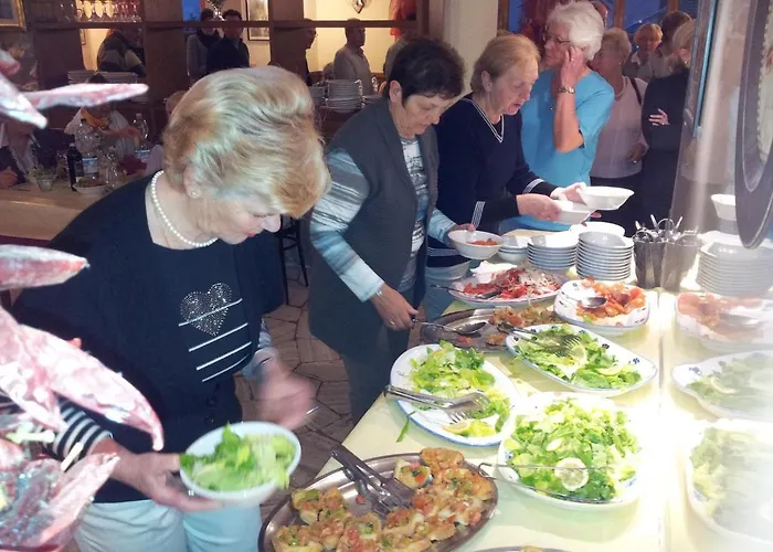 Hotel Golf Dei Marmi 3*